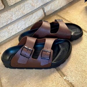 Birkenstock Birki’s sandals